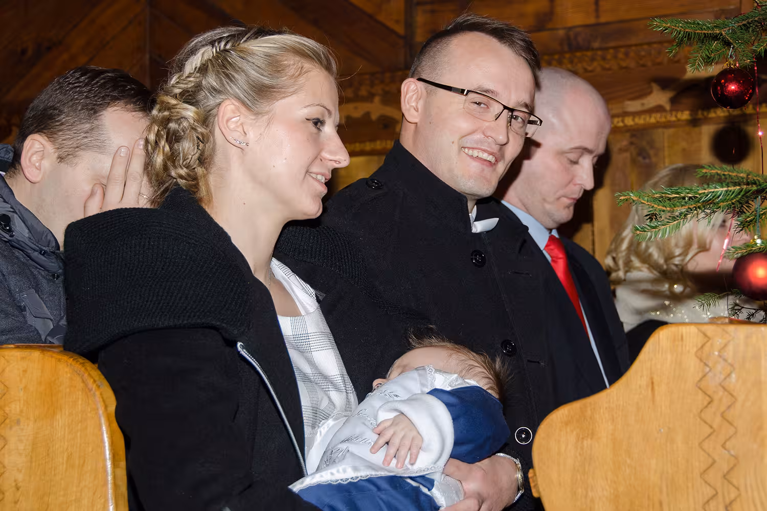 zdjęcia z mszy świętej chrzest