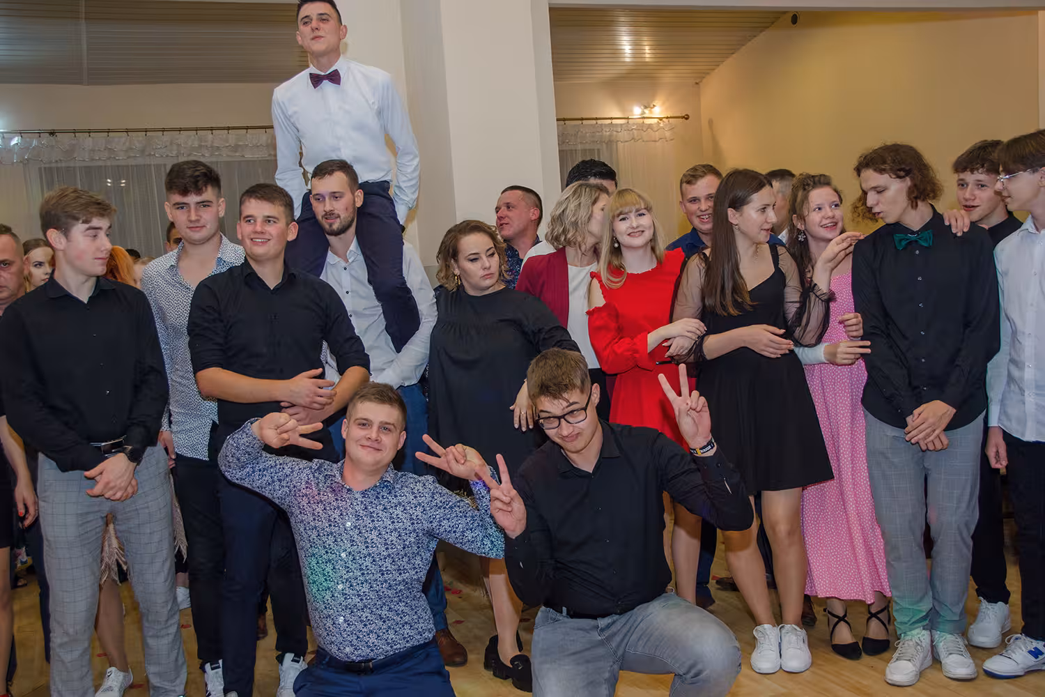 zdjęcia z imprezy 18 lat Kalisz