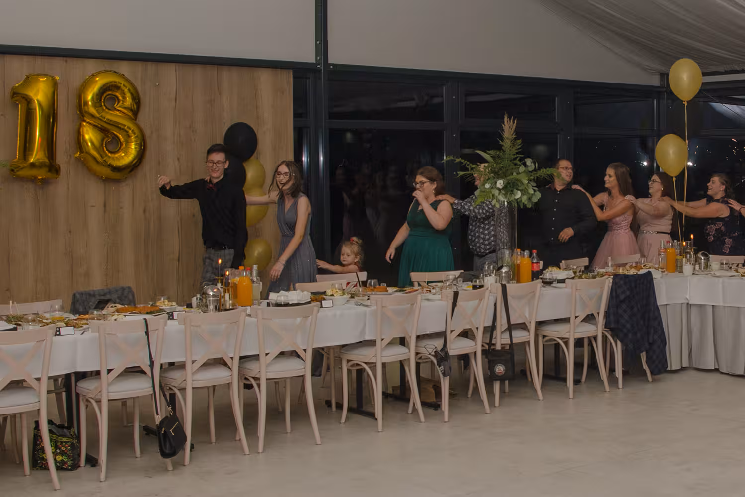co obejmuje oferta fotografa na osiemnastkę