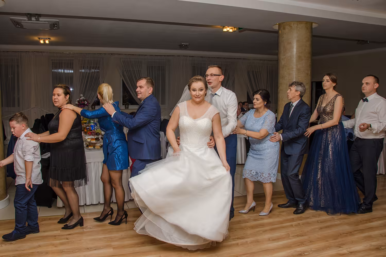 tani fotograf na ślub kościelny Jarocin
